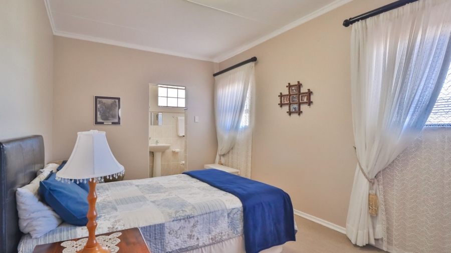 4 Bedroom Property for Sale in Diaz Beach Western Cape